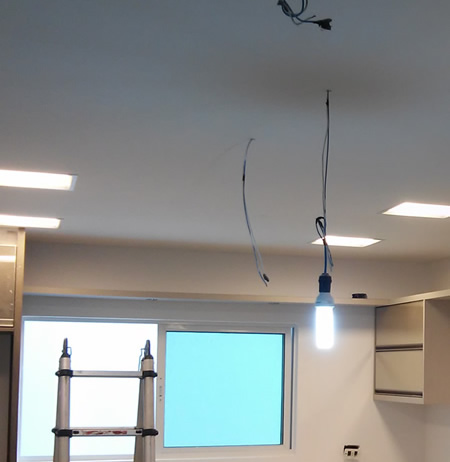 Montagem de Paineis de Ar Condicionado e Automação Industrial 